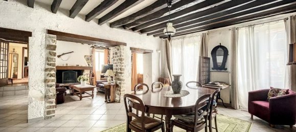 3 bedrooms House in Champcueil, France No. 169360 3