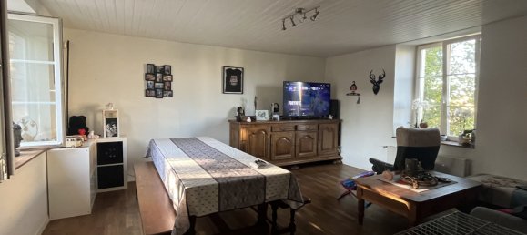 2 Schlafzimmer Stadthaus in Parnoy-en-Bassigny, France, Nr. 210008 2