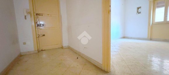 4 rooms Apartment in Palermo, Italy No. 15535 30