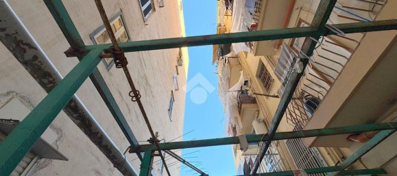 4 rooms Apartment in Palermo, Italy No. 15535 23