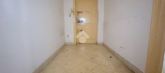 4 rooms Apartment in Palermo, Italy No. 15535 37
