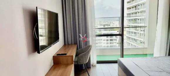 3 bedrooms Apartment in District 7, Vietnam No. 10009 4