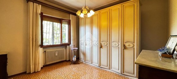 3 Schlafzimmer Villa in Uzzano, Italy, Nr. 314444 11