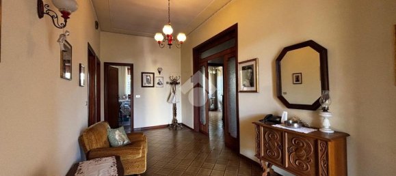 3 Schlafzimmer Villa in Uzzano, Italy, Nr. 314444 5