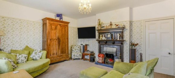  House in Mablethorpe, United Kingdom No. 2319 3