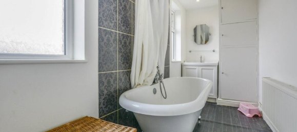  House in Mablethorpe, United Kingdom No. 2319 42