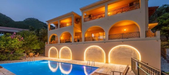 4 غرف نوم فيلا في Corfu, Greece رقم 8841 6