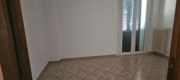 Apartamento de 5 dormitorios en Teramo, Italy No. 372270 8