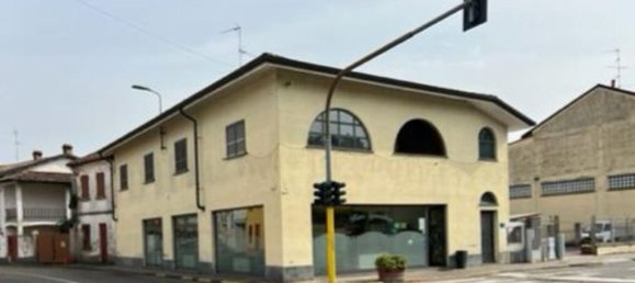 Apartamento de 4 habitaciónes en Robbio, Italy No. 180430 2