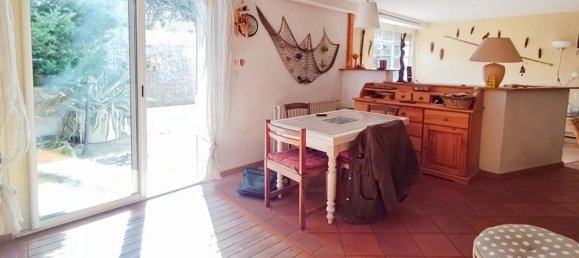 3 Schlafzimmer Haus in La Rochelle, France, Nr. 102247 4