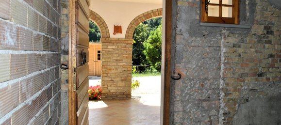 3 bedrooms House in Mercatello sul Metauro, Italy No. 320517 2