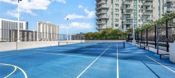 3 dormitorios propiedad comercial en alquiler en Miami, Miami-Dade, Florida, USA № 615208 16