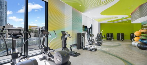 3 dormitorios propiedad comercial en alquiler en Miami, Miami-Dade, Florida, USA № 615208 13