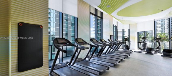 3 dormitorios propiedad comercial en alquiler en Miami, Miami-Dade, Florida, USA № 615208 11