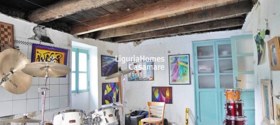 Вилла с 3 спальнями в Монтальто Карпасио, Италия № 353301 15