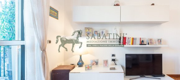 2 bedrooms Apartment in Milan, Italy No. 291801 5