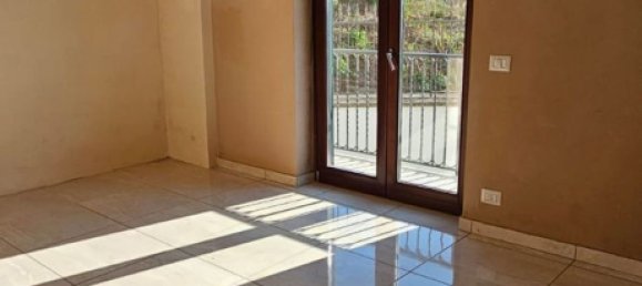 4 bedrooms Apartment in Atripalda, Italy No. 337110 9