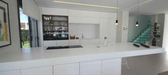 3 Schlafzimmer Villa in San Miguel de Salinas, Spain, Nr. 8681 7