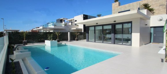 3 Schlafzimmer Villa in San Miguel de Salinas, Spain, Nr. 8681 26