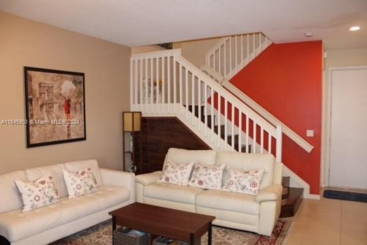 4 bedrooms House in Miami, USA No. 310557