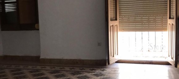 8 bedrooms Townhouse in Estepona, Spain No. 136675 16