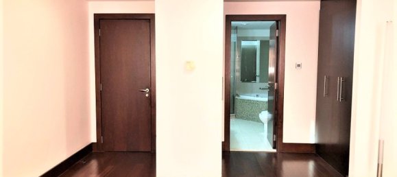 2 bedrooms Apartment in World Trade Center, UAE No. 6394 8