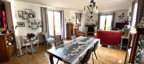 4 Schlafzimmer Haus in Loches, France, Nr. 43679 3