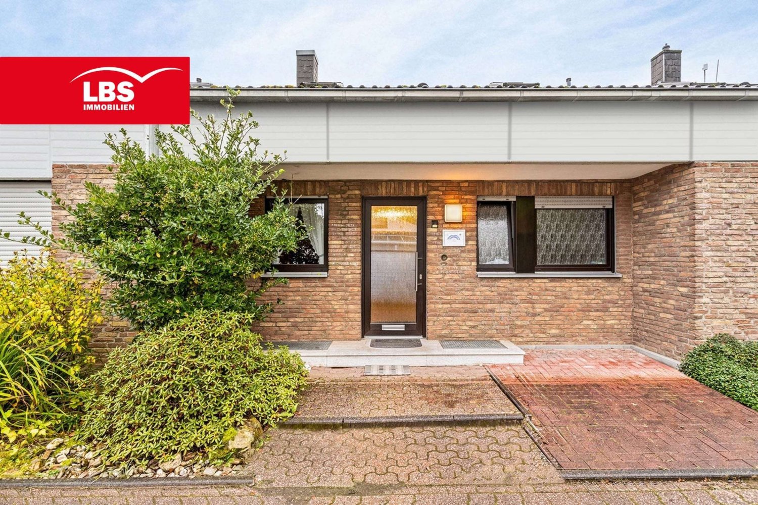 Таунхаус с 6 спальнями в Дюссельдорф, Германия № 88541