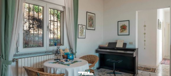 5-Zimmer Haus in Agra, Italy, Nr. 53877 10