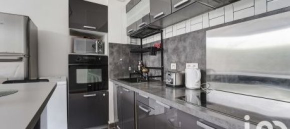 Apartamento de 2 habitaciónes en Romainville, France No. 292002 5