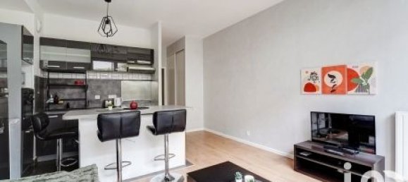Apartamento de 2 habitaciónes en Romainville, France No. 292002 2