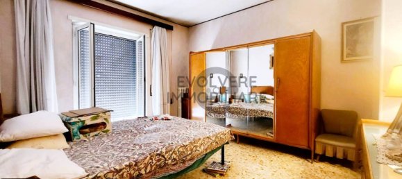 2 bedrooms Apartment in Rome, Italy No. 306046 17