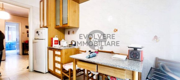 2 bedrooms Apartment in Rome, Italy No. 306046 9