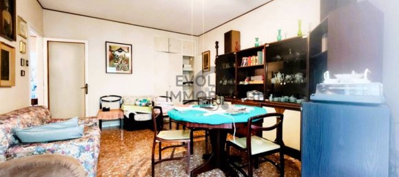 2 bedrooms Apartment in Rome, Italy No. 306046 10