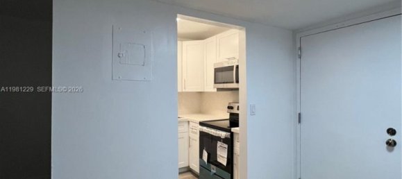 1 dormitorio propiedad comercial en alquiler en Miami, Miami-Dade, Florida, USA № 615355 10