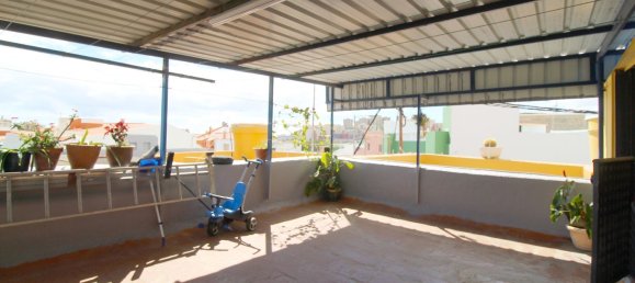 Квартира с 3 спальнями в Тельде, Испания № 188937 32