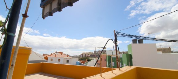 Квартира с 3 спальнями в Тельде, Испания № 188937 36