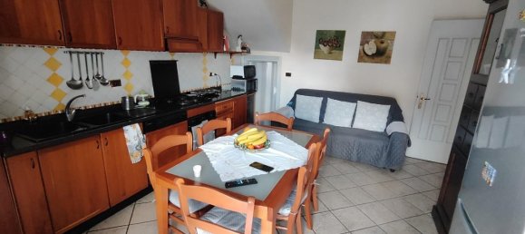 5غرفة شقة في Melito di Napoli, Italy رقم 15537 19