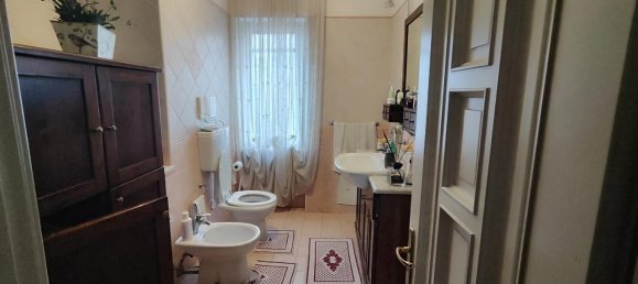 5غرفة شقة في Melito di Napoli, Italy رقم 15537 15