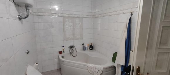 5غرفة شقة في Melito di Napoli, Italy رقم 15537 30