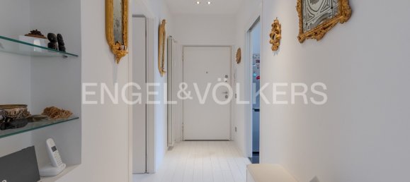 Квартира с 3 спальнями в Венеция, Италия № 102933 3