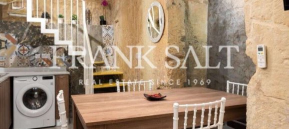 1 bedroom Maisonette in Senglea, Malta No. 5319 5