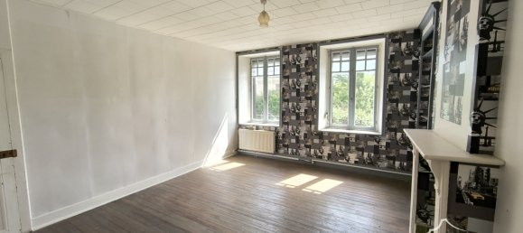 3 Schlafzimmer Haus in Fumay, France, Nr. 57983 24