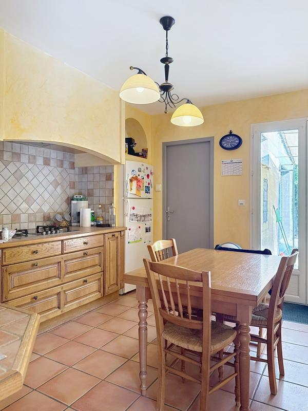 3 bedrooms Villa in Sorgues, France No. 347776