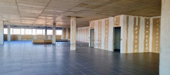 1 room Office in Brescia, Italy No. 163386 24