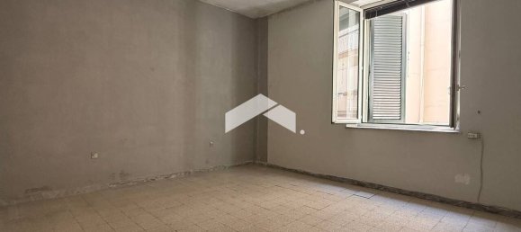 2 bedrooms Apartment in San Giorgio a Cremano, Italy No. 329709 3