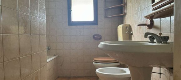 3 rooms House in Monteforte d'Alpone, Italy No. 276472 7