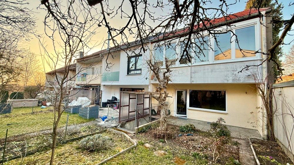 Таунхаус с 4 спальнями в Айхах-Фридберг, Германия № 150486