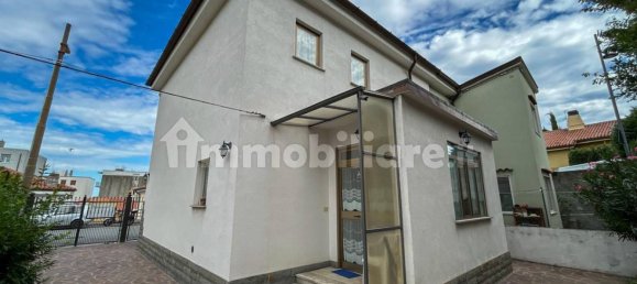 3 bedrooms House in Trieste, Italy No. 278839 41