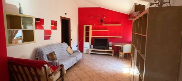 3 rooms Apartment in Villa d'Ogna, Italy No. 300171 5